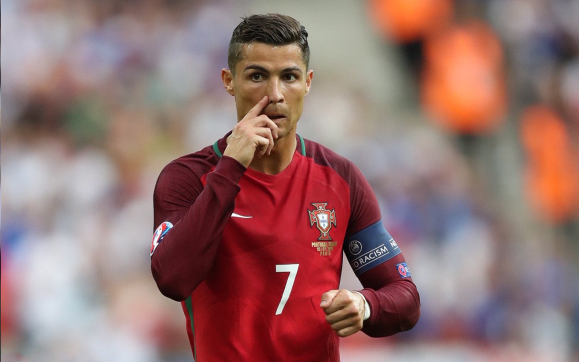 开云官网-【炸裂】塞内加尔球员雪地爆射破门，场面燃爆全场！，塞内加尔的球员