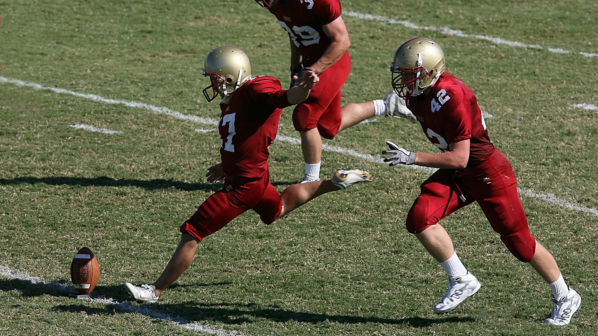 弗鲁米嫩塞赢得2024年南美超级杯冠军，弗鲁米嫩塞队