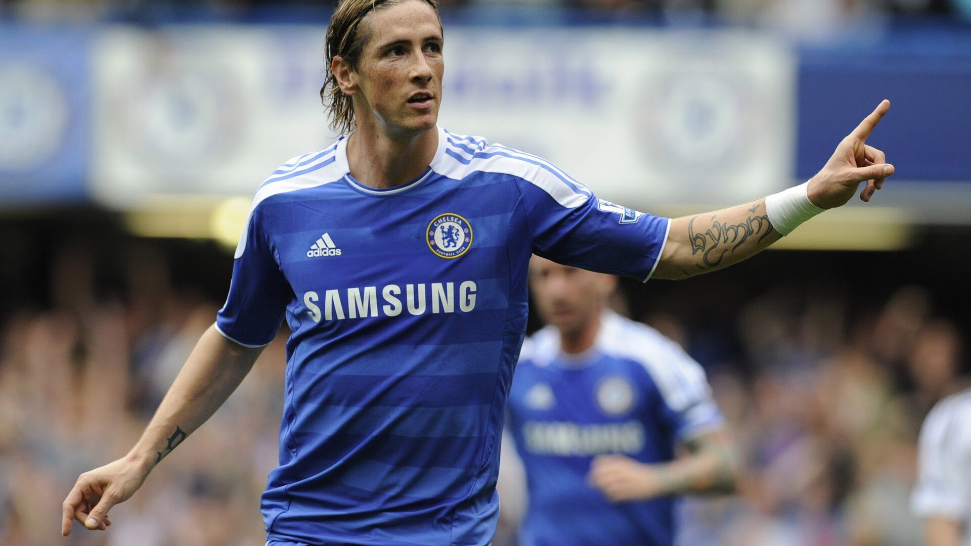 车手专访：比赛中的关键时刻，著名汽车赛事车手